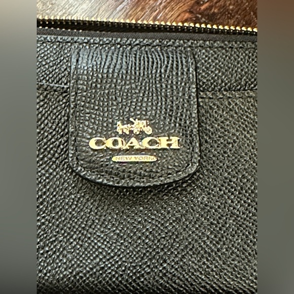 Coach-Black saffiano leather wallet/wristlet-EUC - Picture 5 of 12